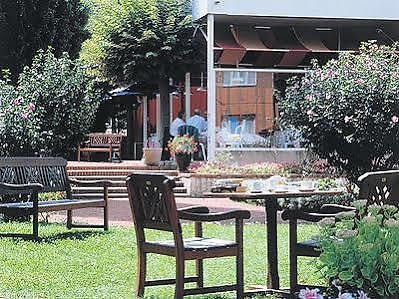 La Bourbonnaise Hotel Serezin-du-Rhone Exterior photo